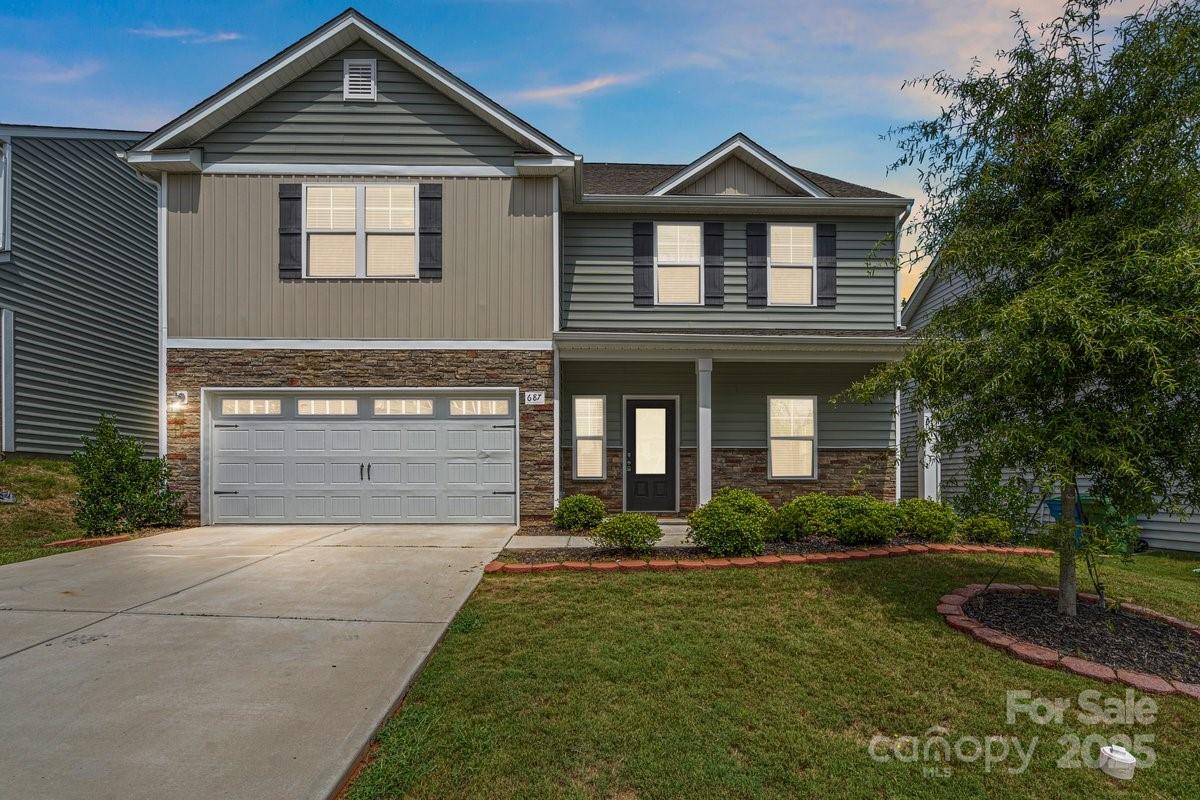 687 Cape Fear Street Property Photo 1