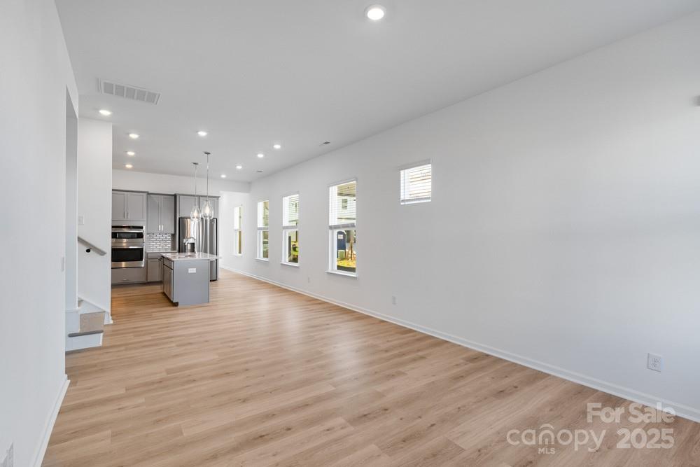 3127 Beacon Heights Road Property Photo 5