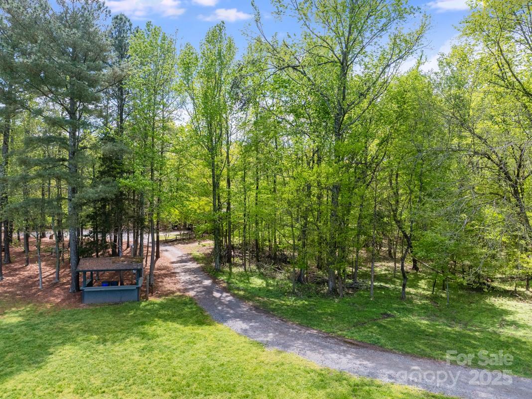 3127 Beacon Heights Road Property Photo 38