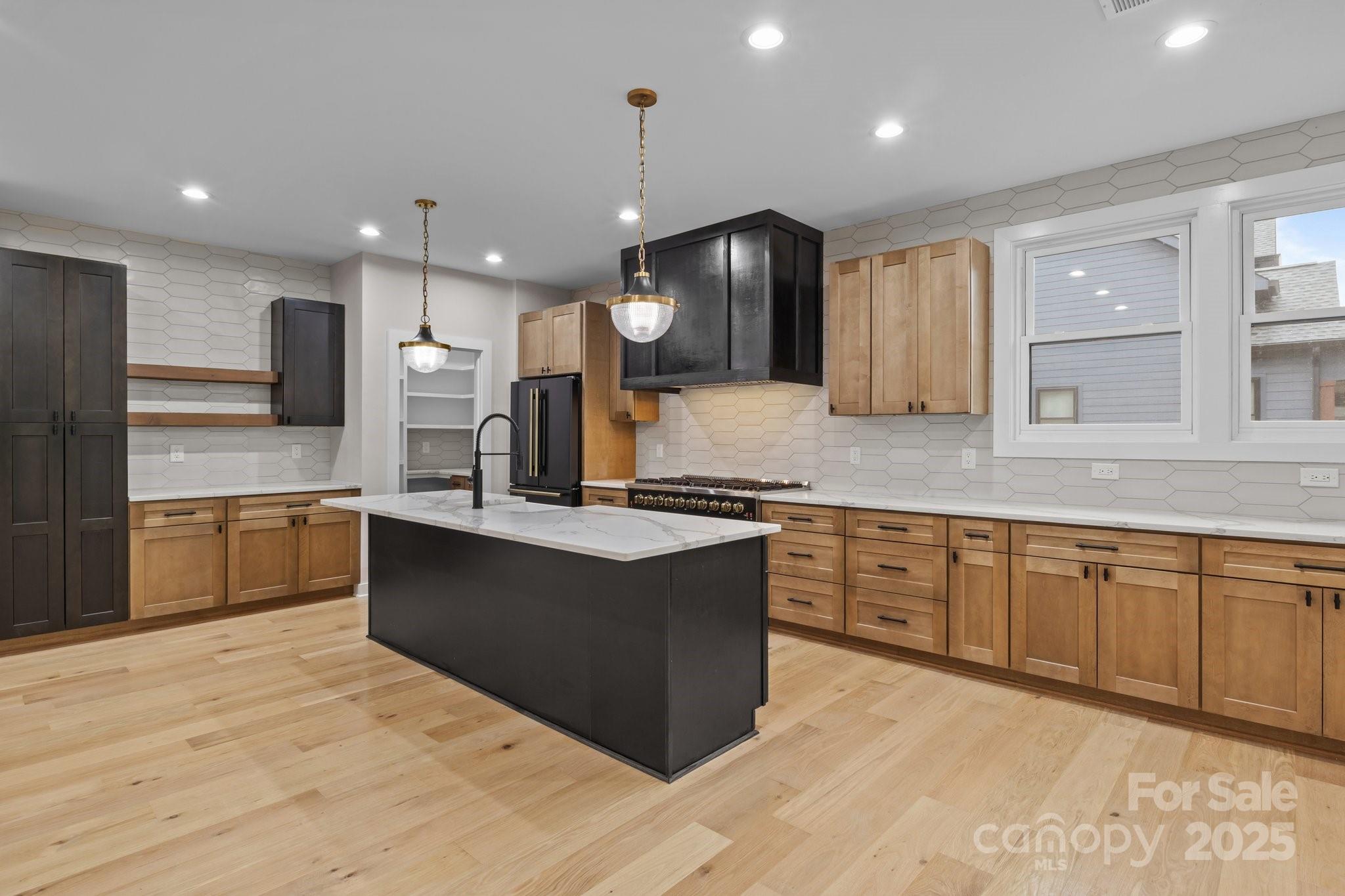 153 Mills Garden Road Property Photo 4