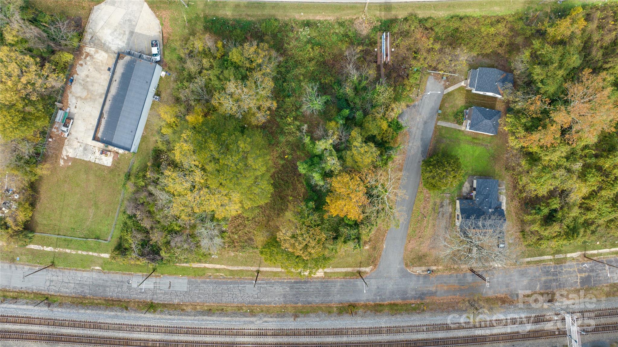 722 E Airline Street Property Photo 8