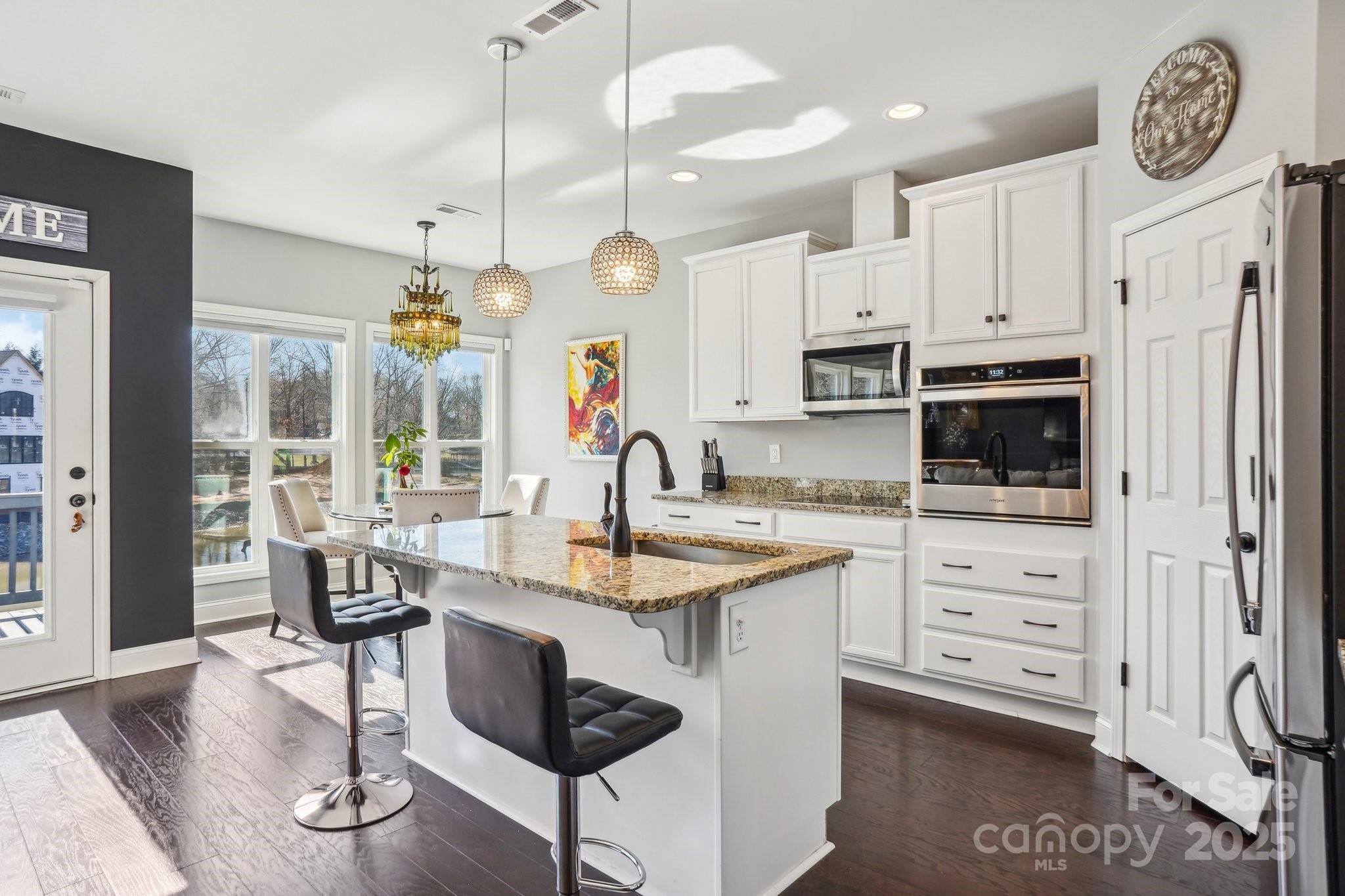 21610 Rio Oro Drive Property Photo 10