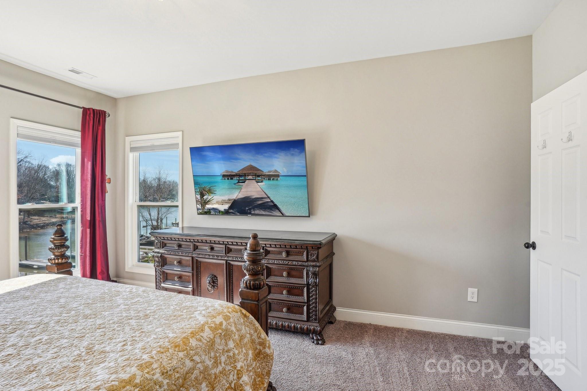 21610 Rio Oro Drive Property Photo 17