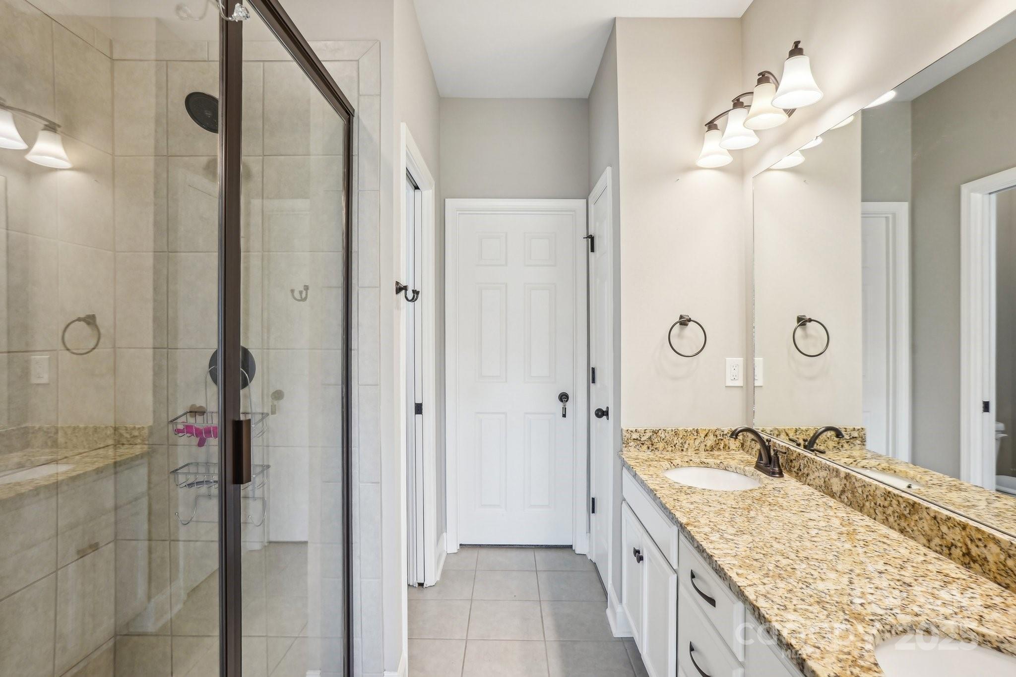 21610 Rio Oro Drive Property Photo 18