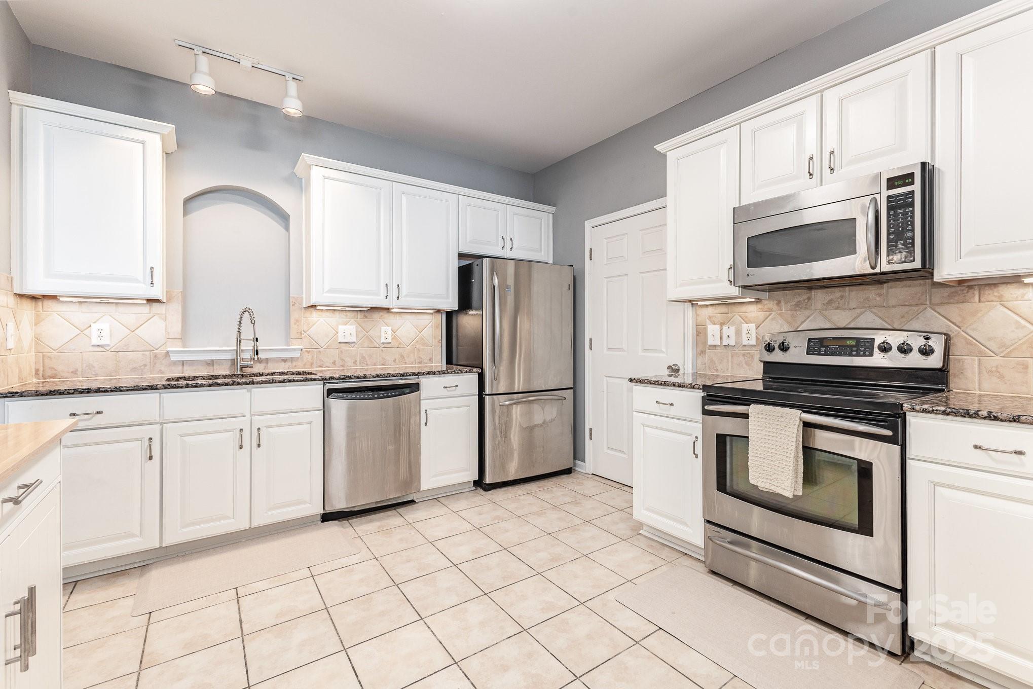 14857 Santa Lucia Drive 3309 Property Photo 3