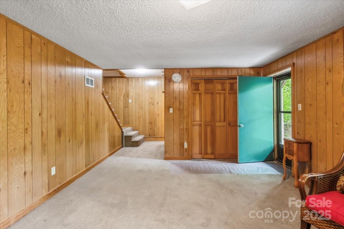 256 West Ridge Drive Property Photo 31
