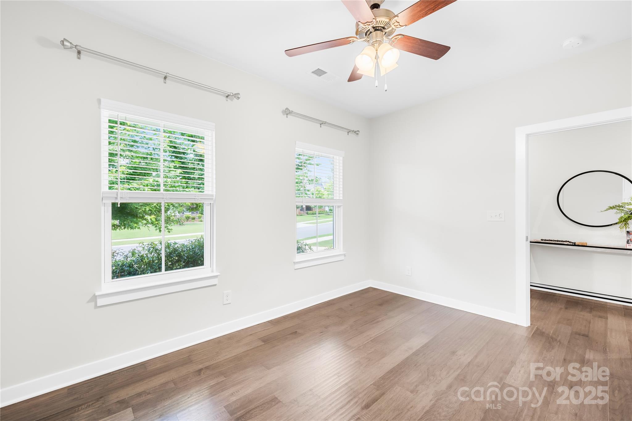 10901 Greenvale Drive Property Photo 19