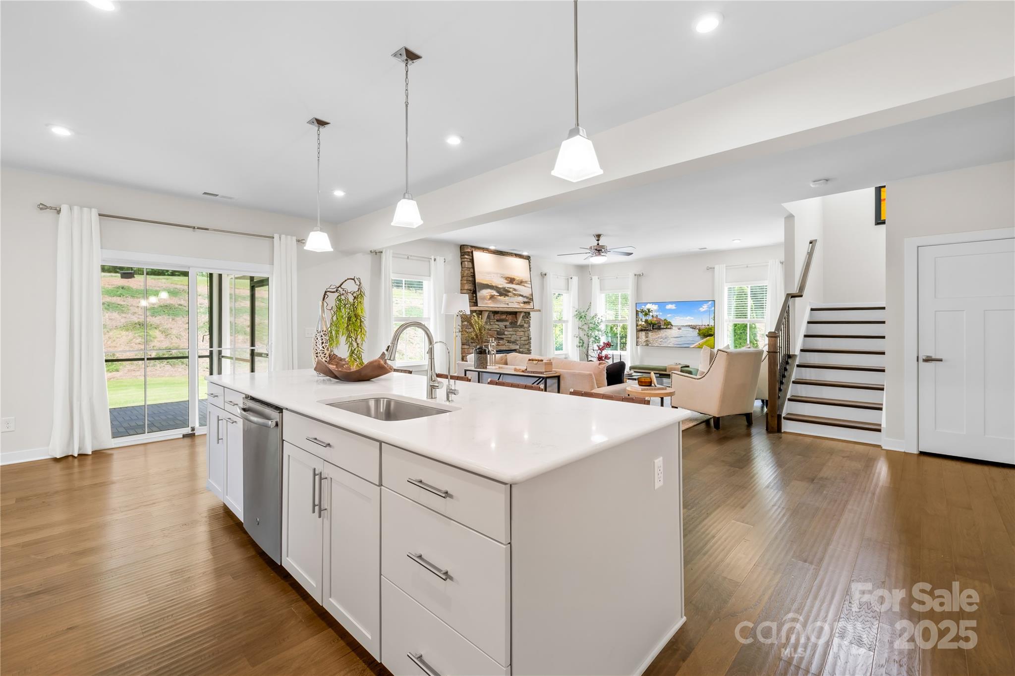 10901 Greenvale Drive Property Photo 20