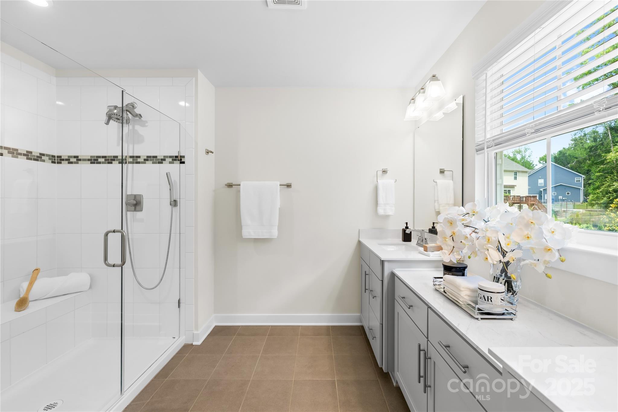 10901 Greenvale Drive Property Photo 29