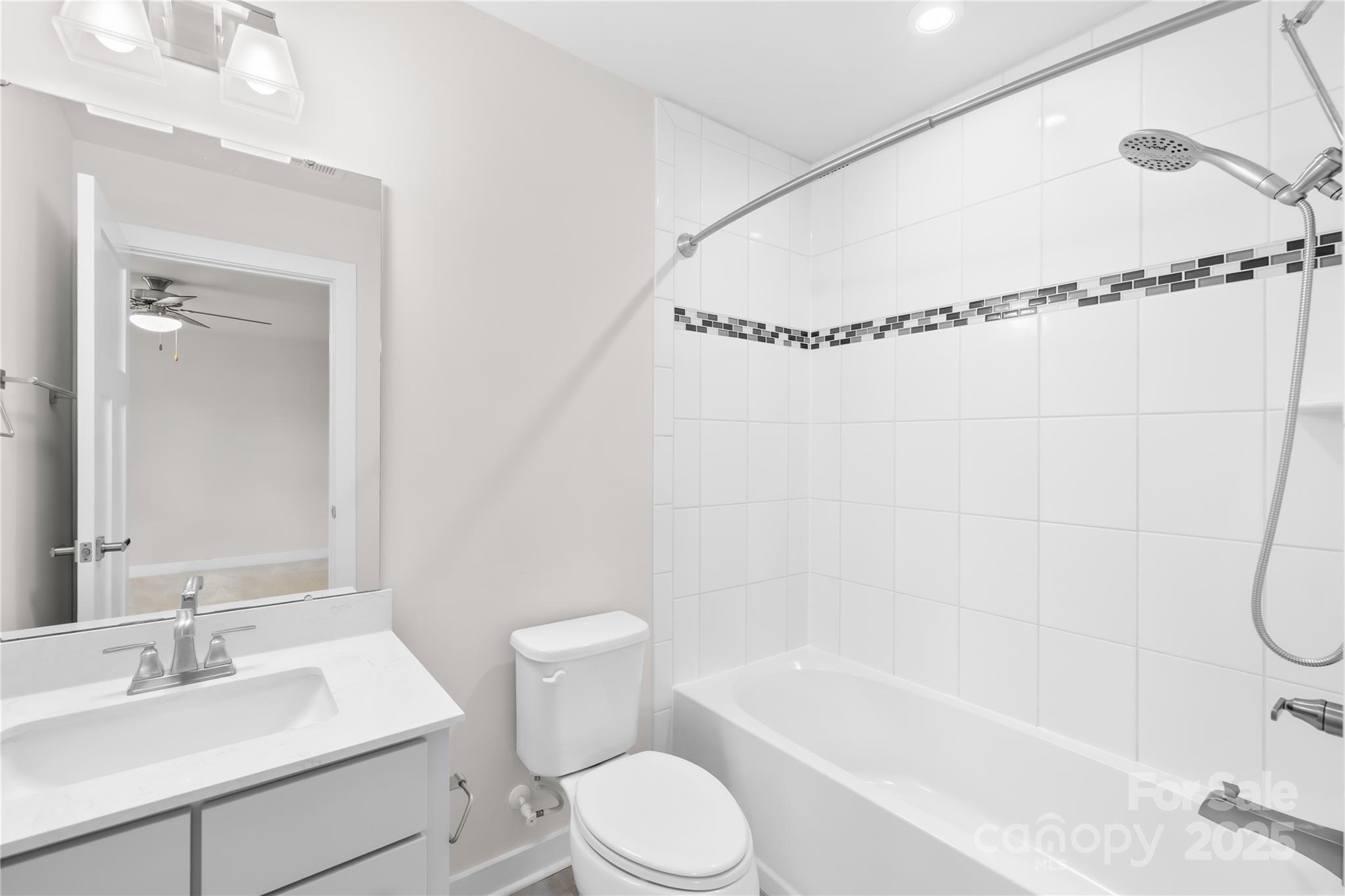 10901 Greenvale Drive Property Photo 35