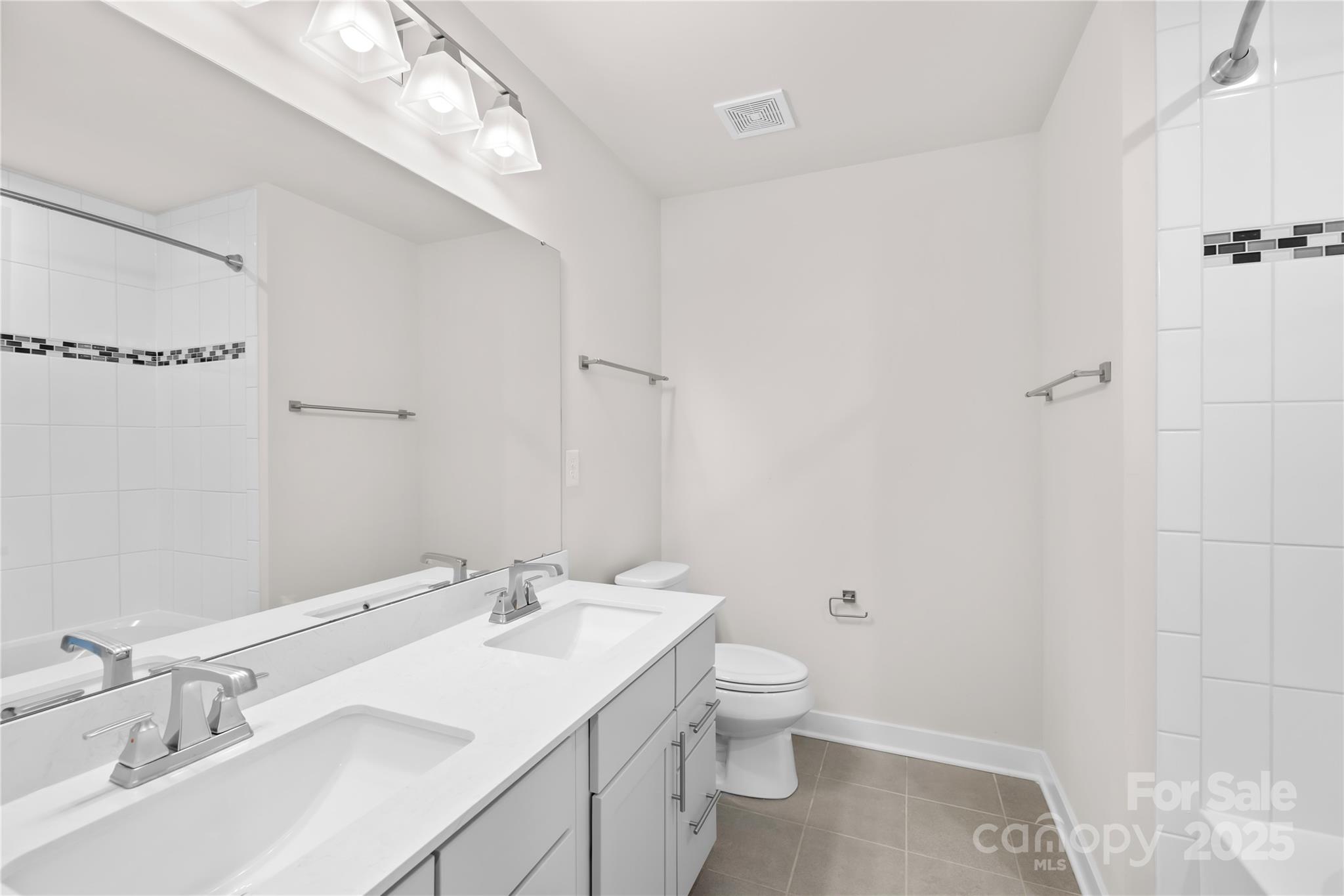 10901 Greenvale Drive Property Photo 36