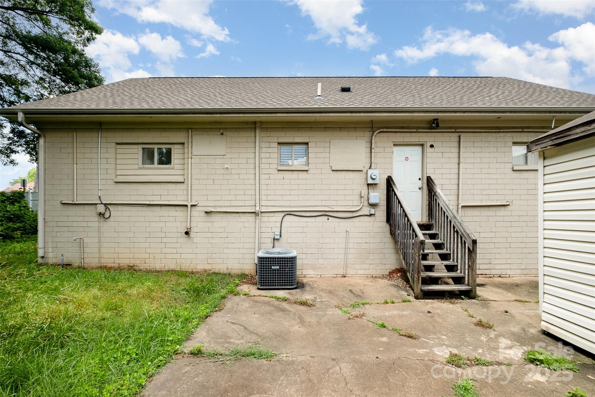 1512 Davie Avenue 2/11 Property Photo 28