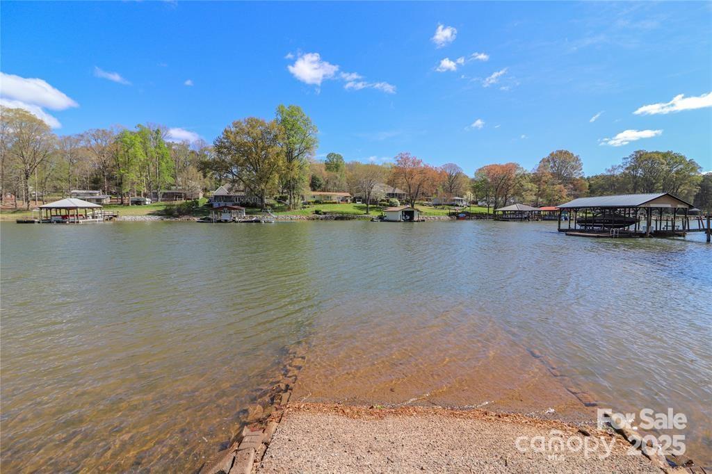 4279 Candlewood Drive Property Photo 8