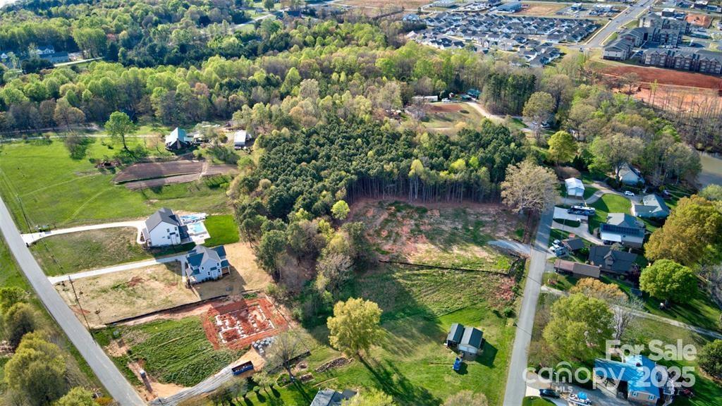 4279 Candlewood Drive Property Photo 10