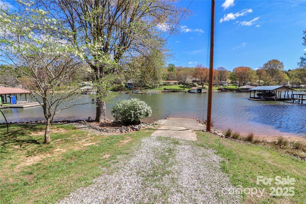 4279 Candlewood Drive Property Photo 19