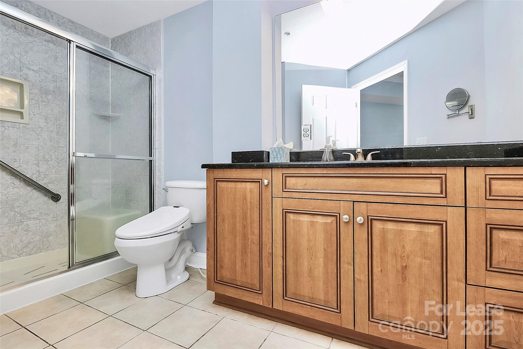 300 W 5th Street 315 Property Photo 26