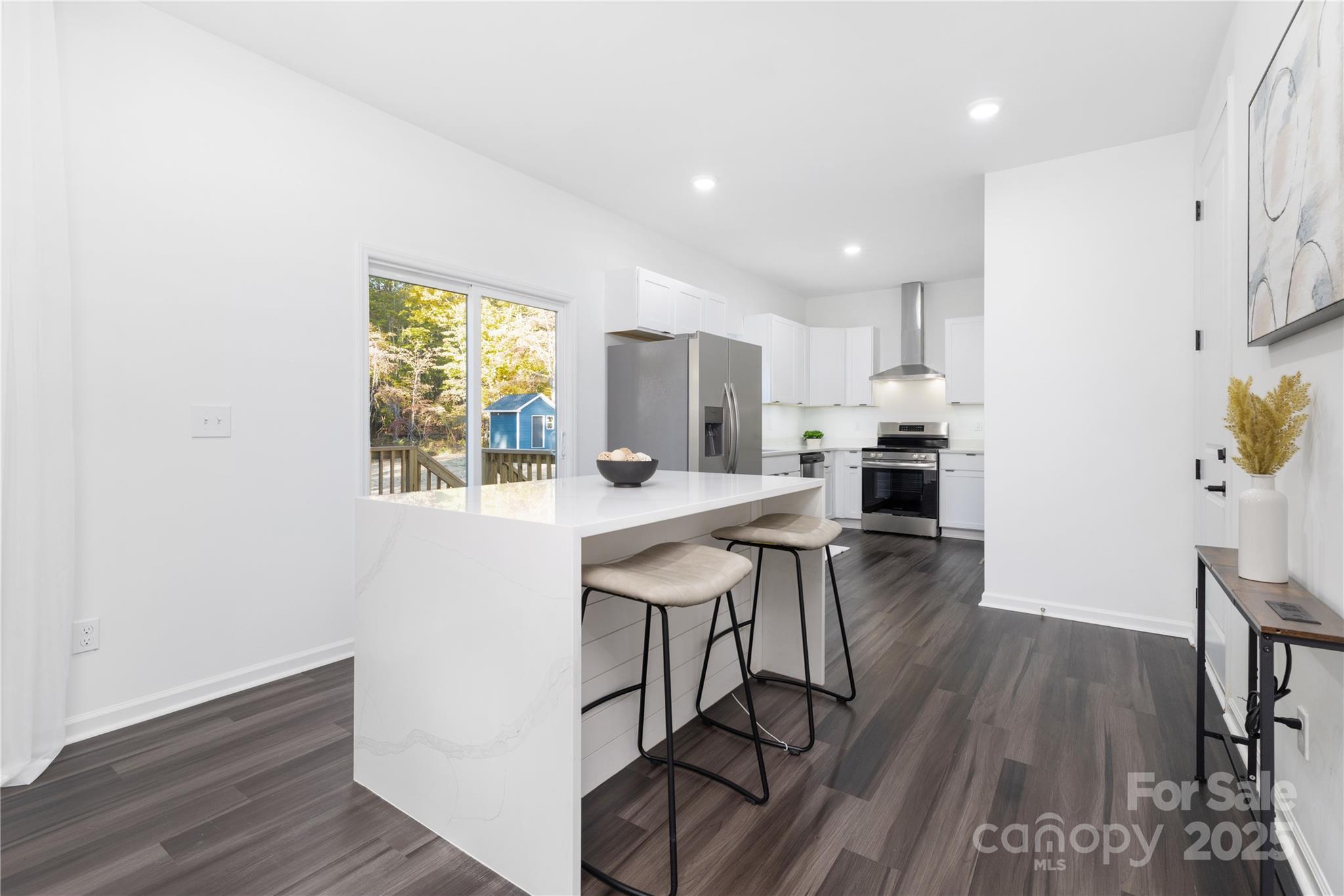 2030 Jack Robertson Lane 4 Property Photo 8