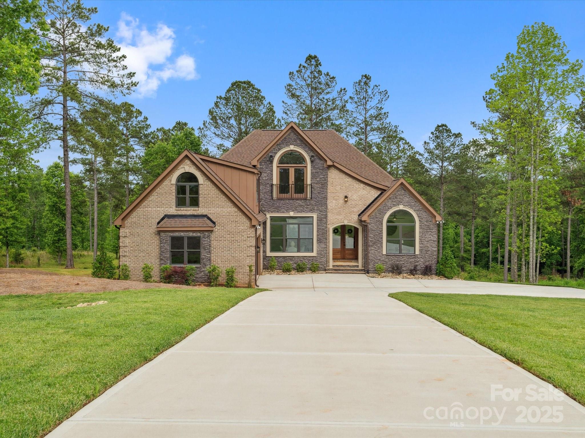 2024 Jumping Run Property Photo 1