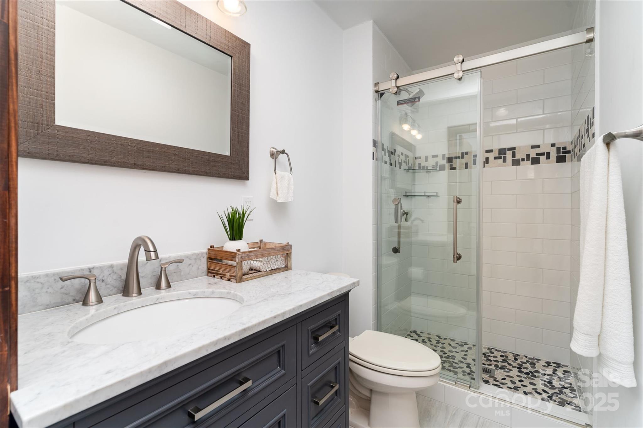 3331 Eastwood Drive Property Photo 8