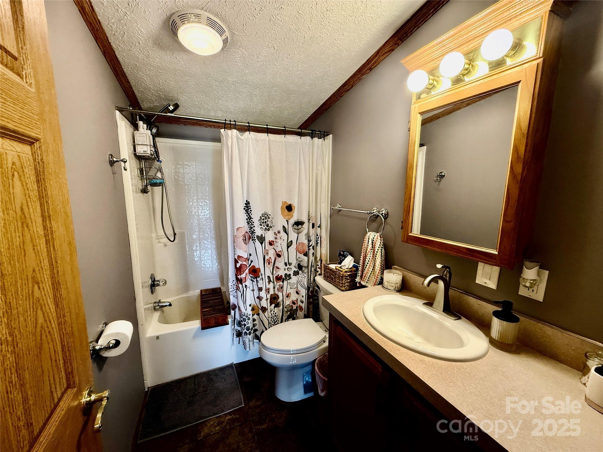 9 Henry White Lane Property Photo 31