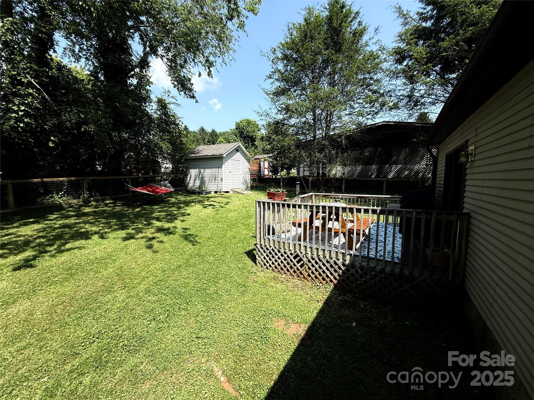 9 Henry White Lane Property Photo 37
