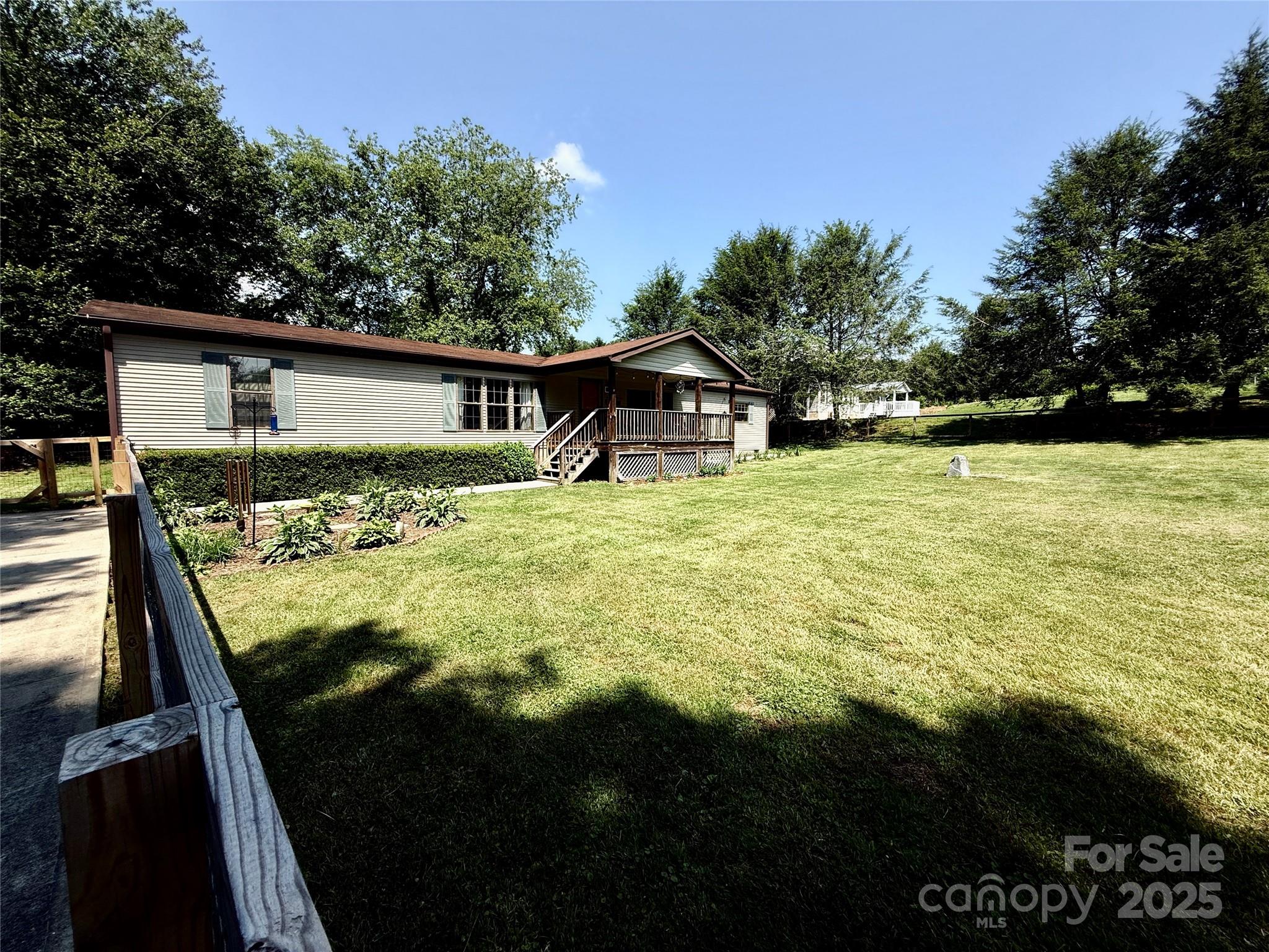 9 Henry White Lane Property Photo 45