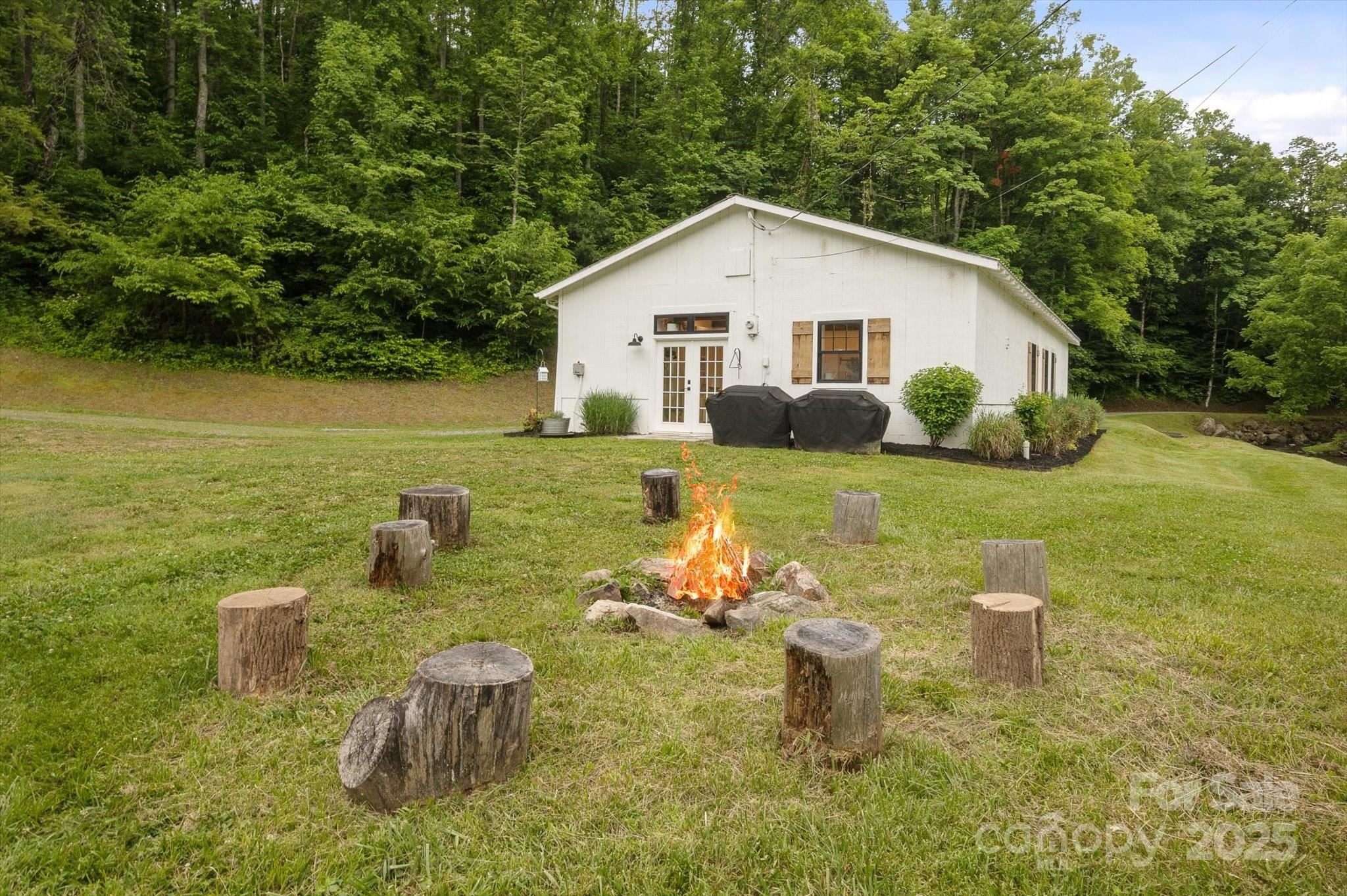 942 Paint Fork Road Property Photo 21