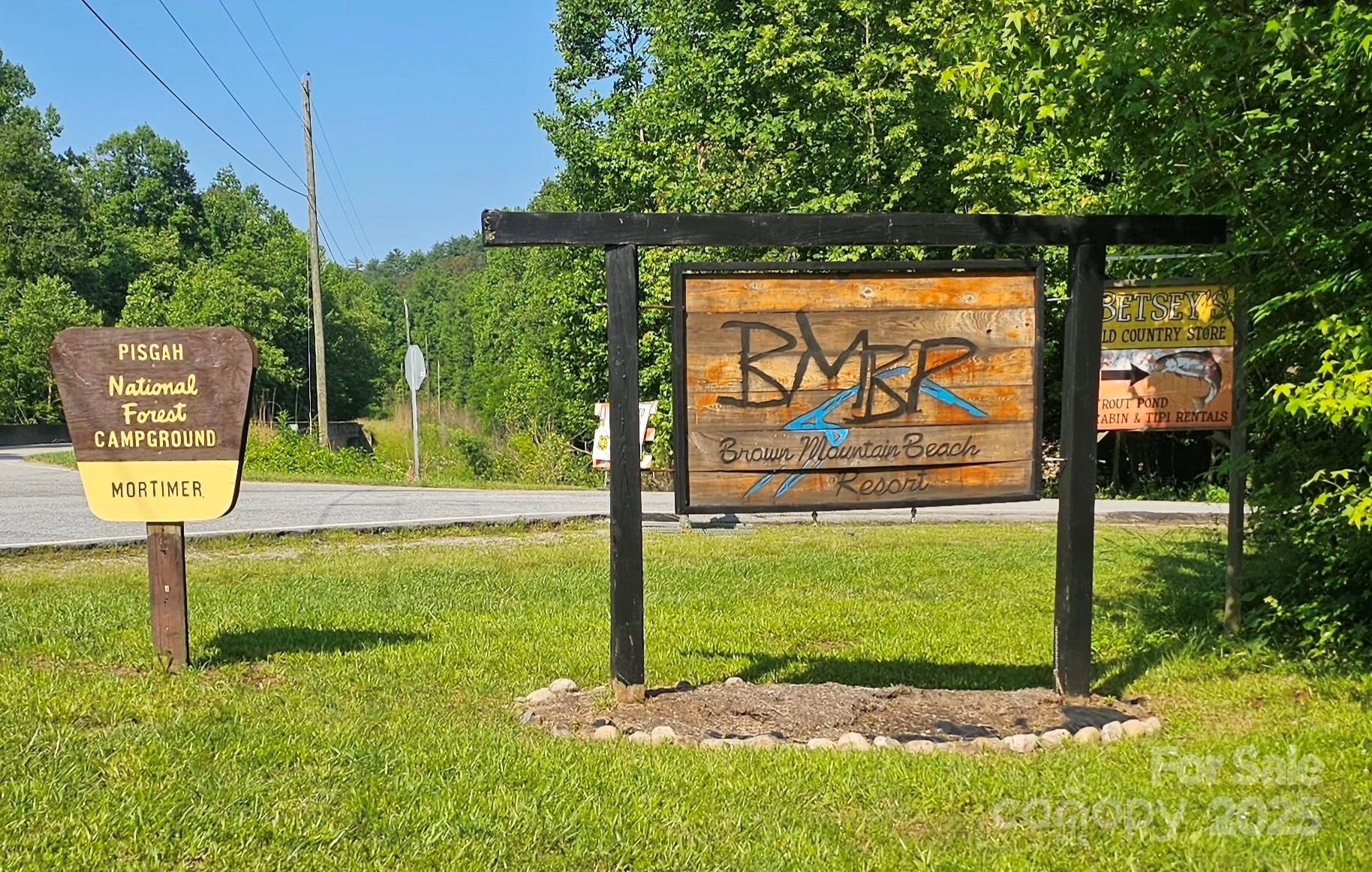 3034 Bruce Haas Lane Property Photo 2