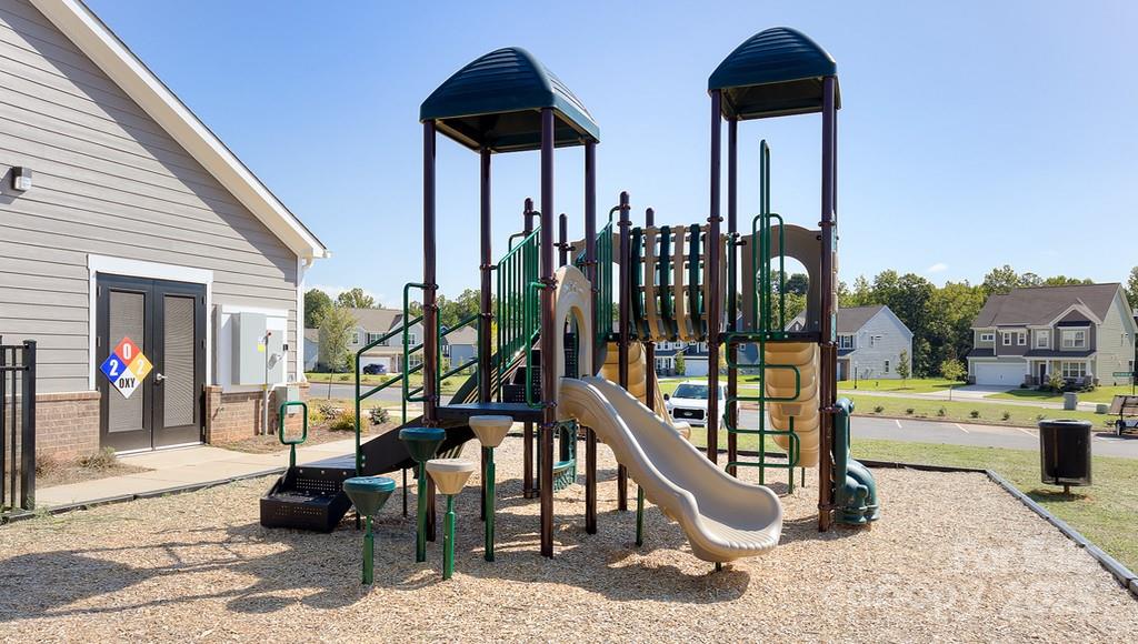 107 Asmodean Lane Property Photo 35