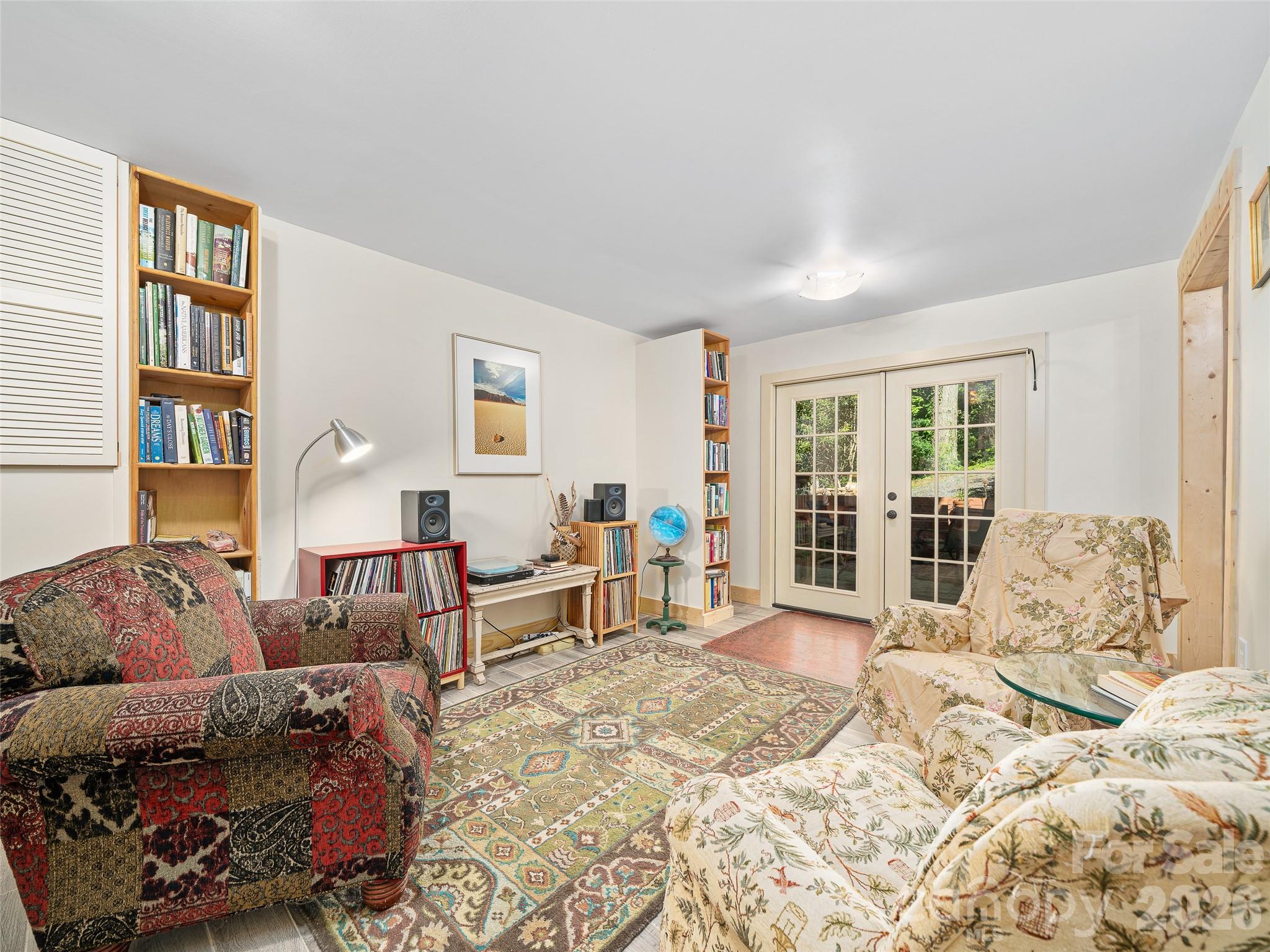 278 Mount View Drive Property Photo 28