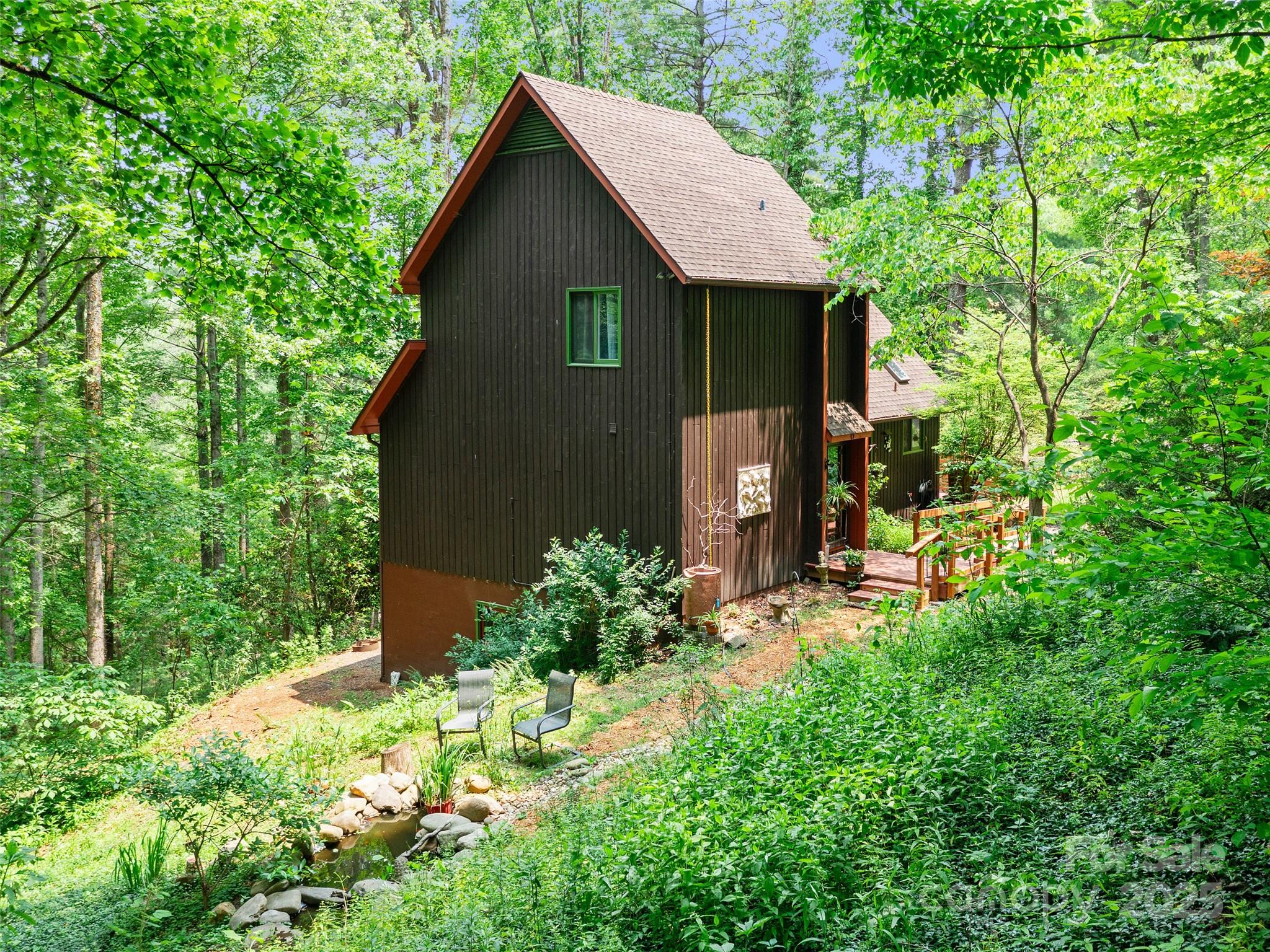 278 Mount View Drive Property Photo 32