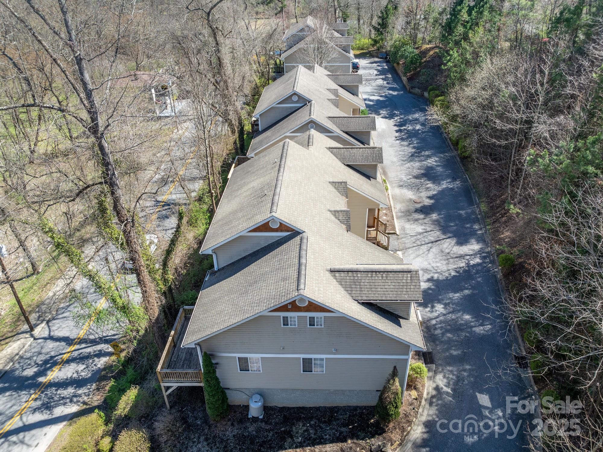 445 Sand Hill Road 1-6 Property Photo 12