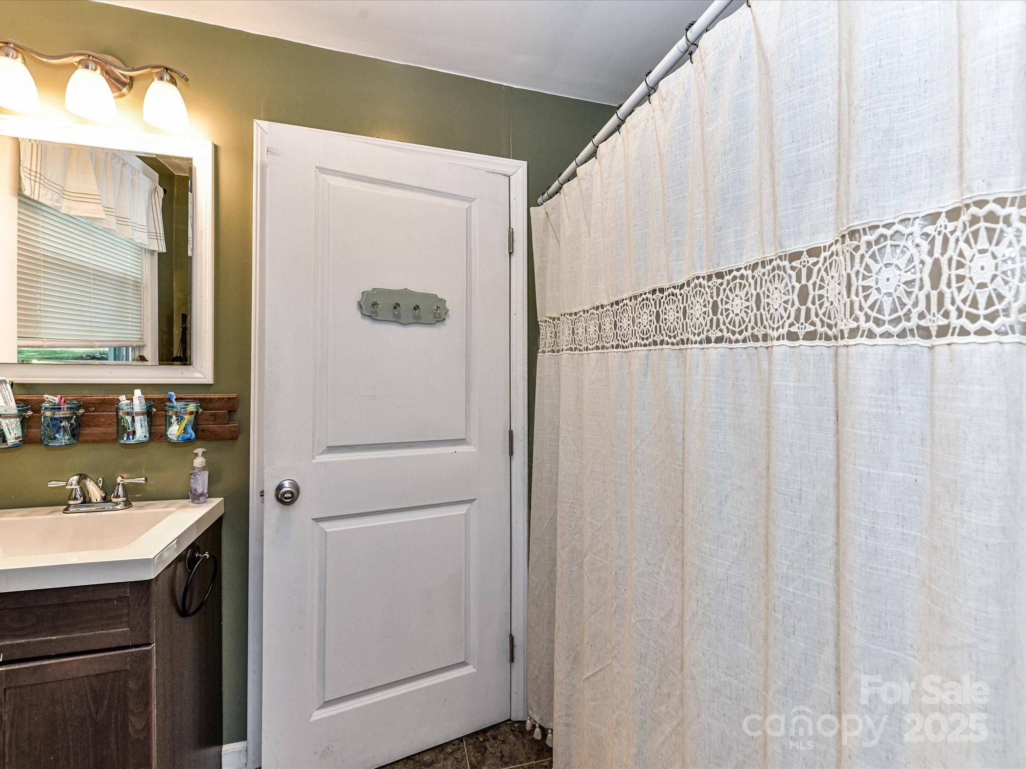 22 Walnut Avenue 1 Property Photo 8