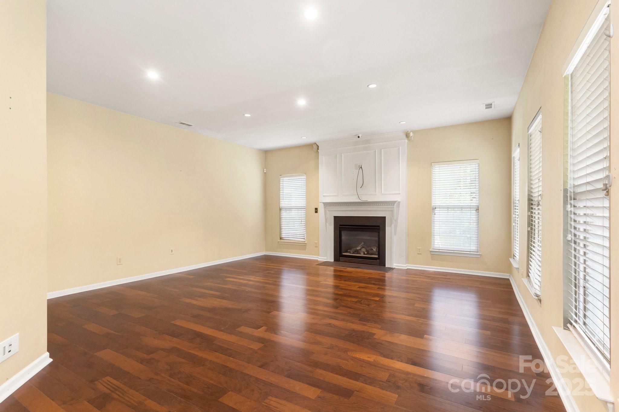 12824 Harvest Time Court Property Photo 11