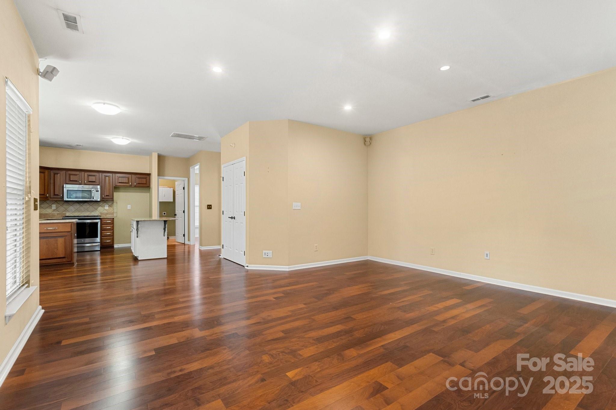 12824 Harvest Time Court Property Photo 13