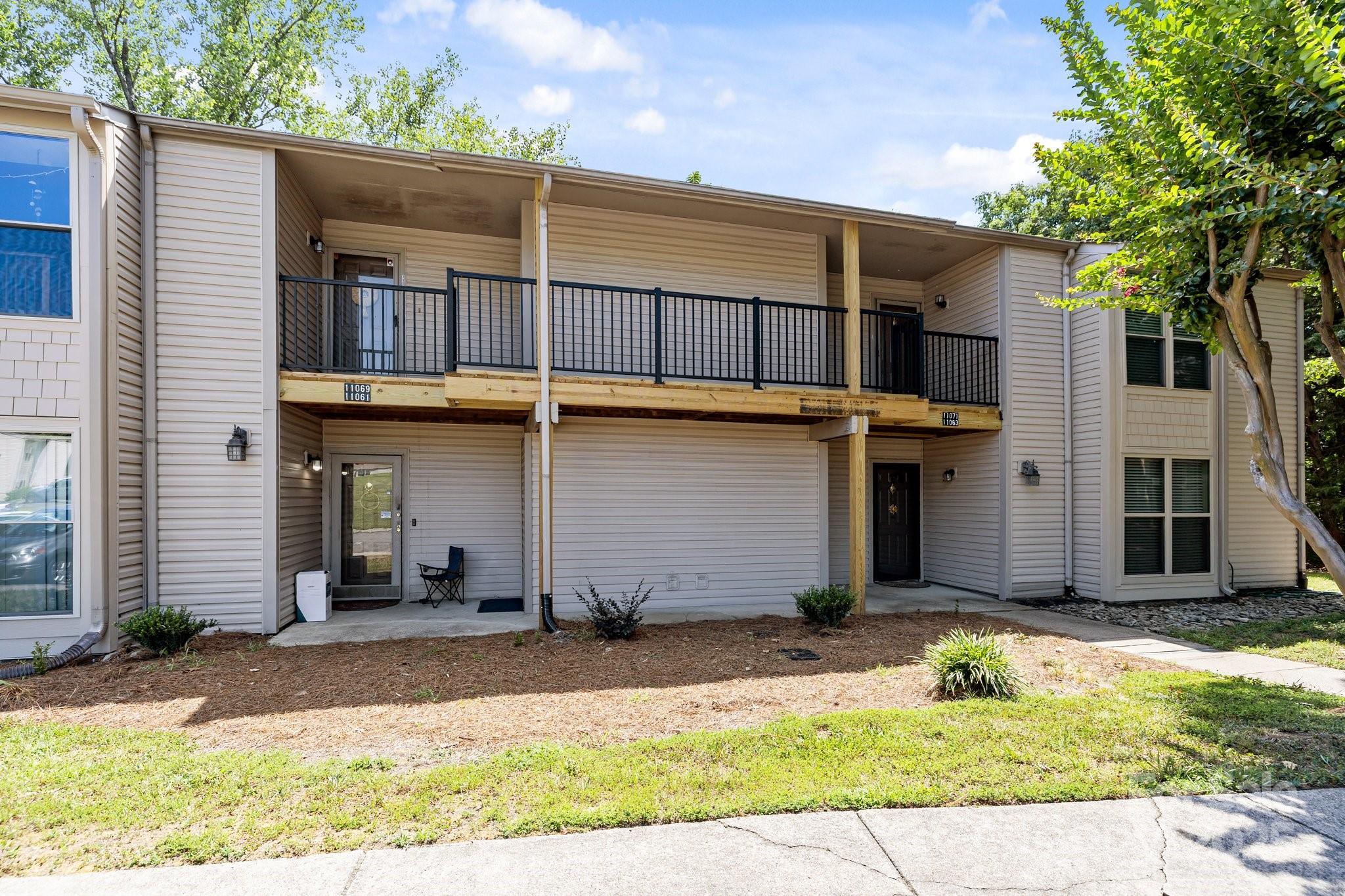 11069 Cedar View Road Property Photo 1