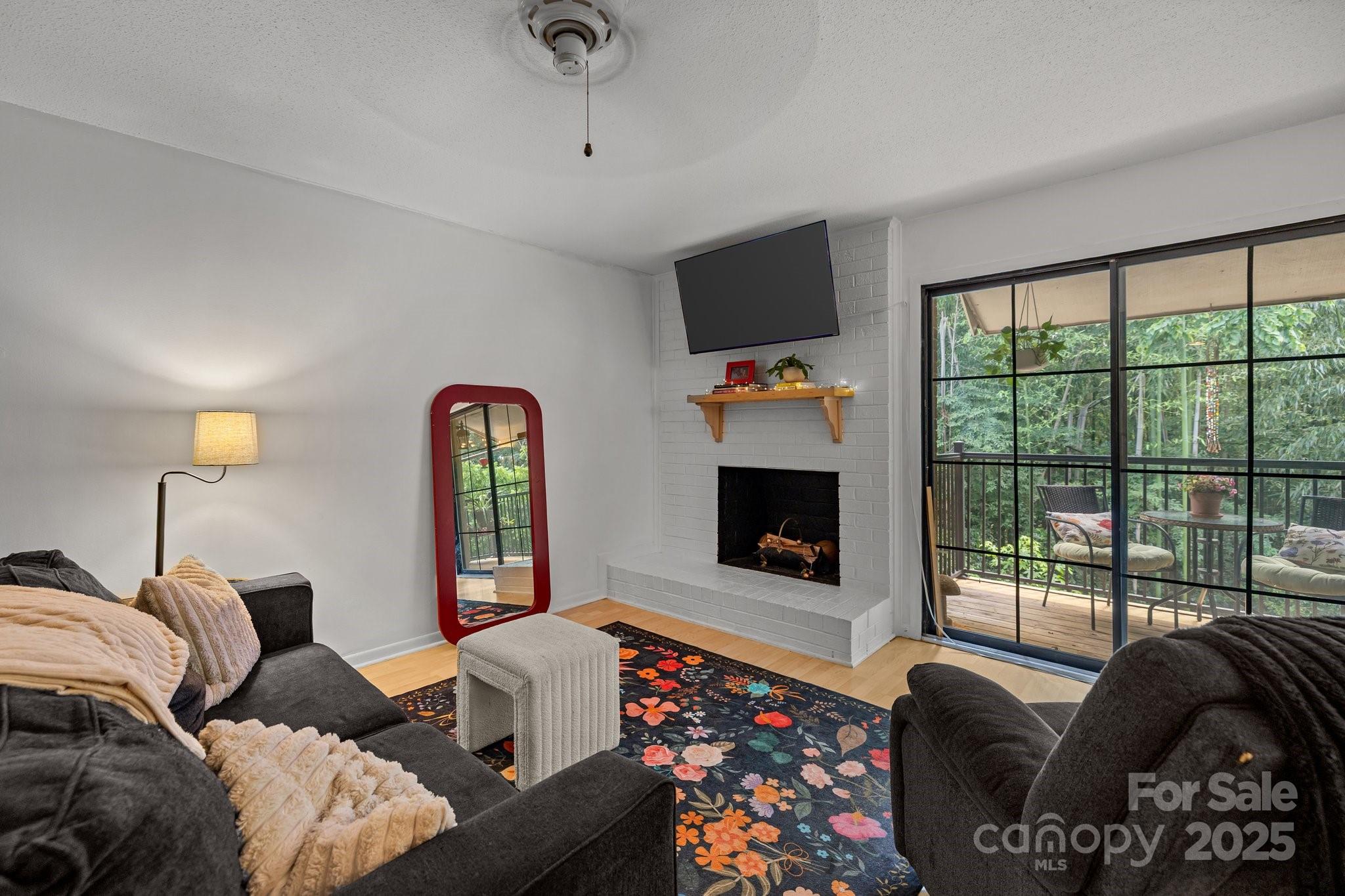 11069 Cedar View Road Property Photo 14
