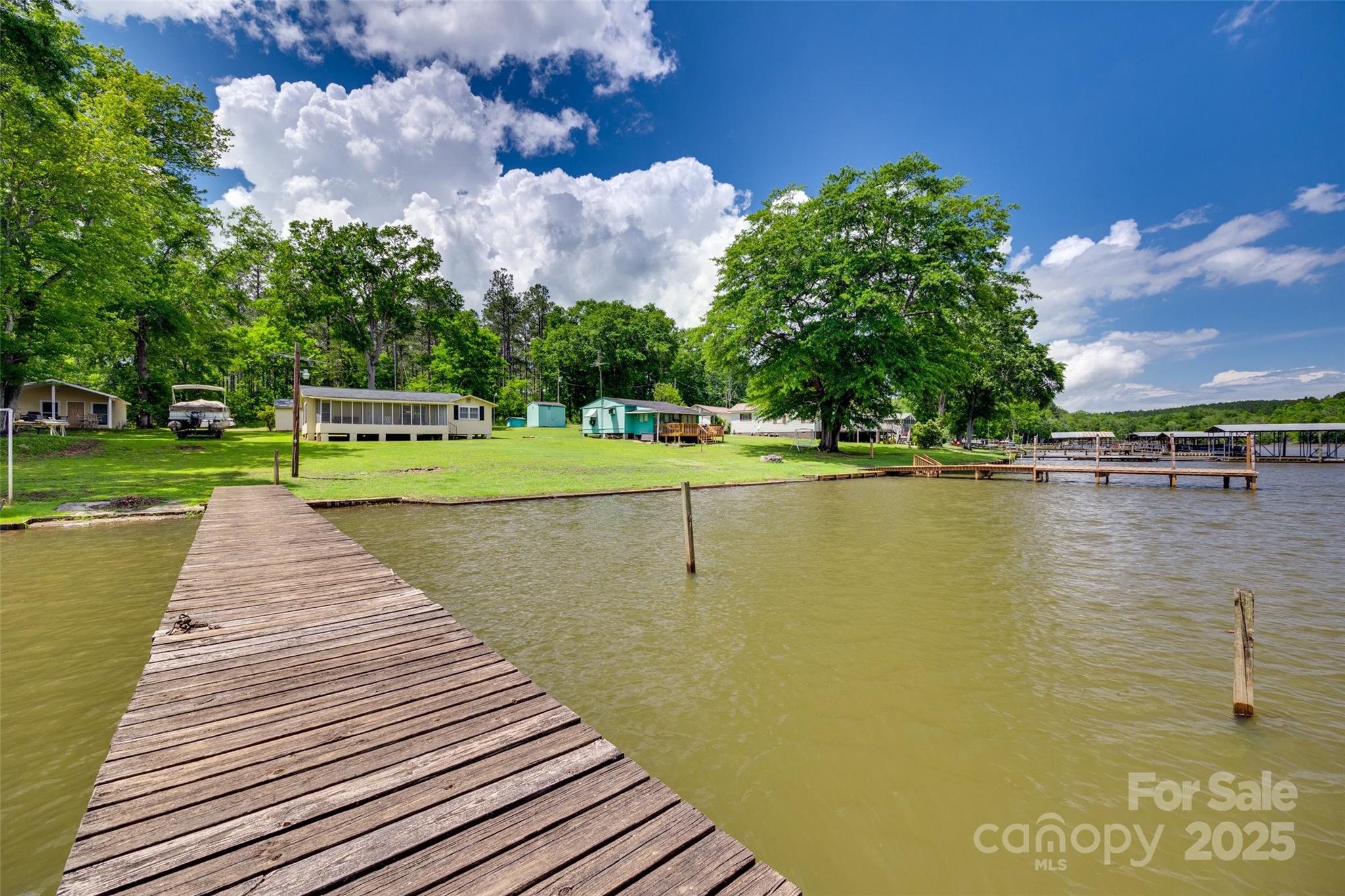 2474 Cottage Lane Property Photo 5