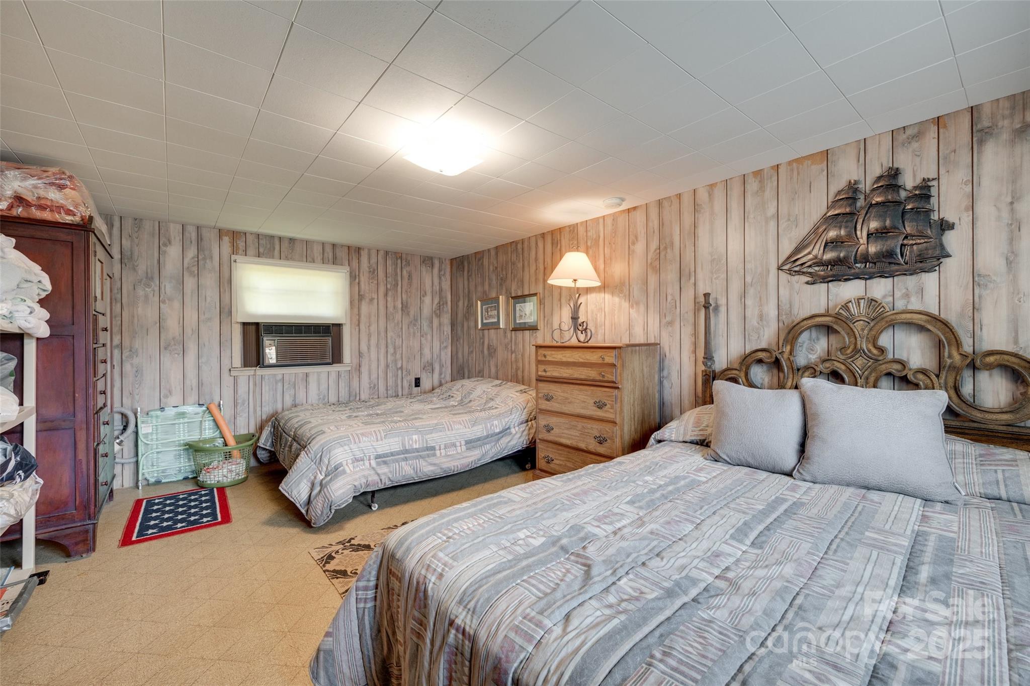 2474 Cottage Lane Property Photo 13