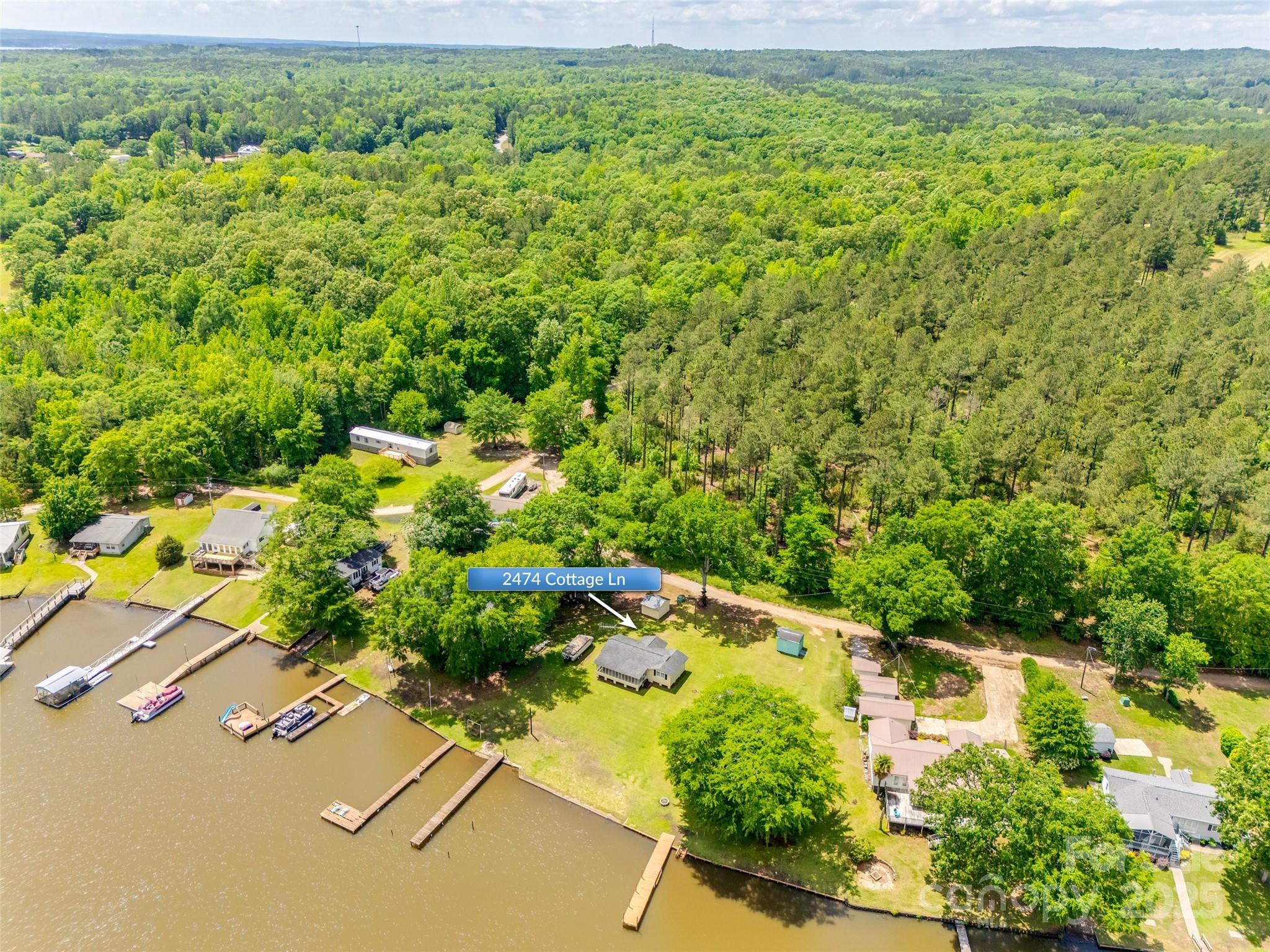 2474 Cottage Lane Property Photo 19