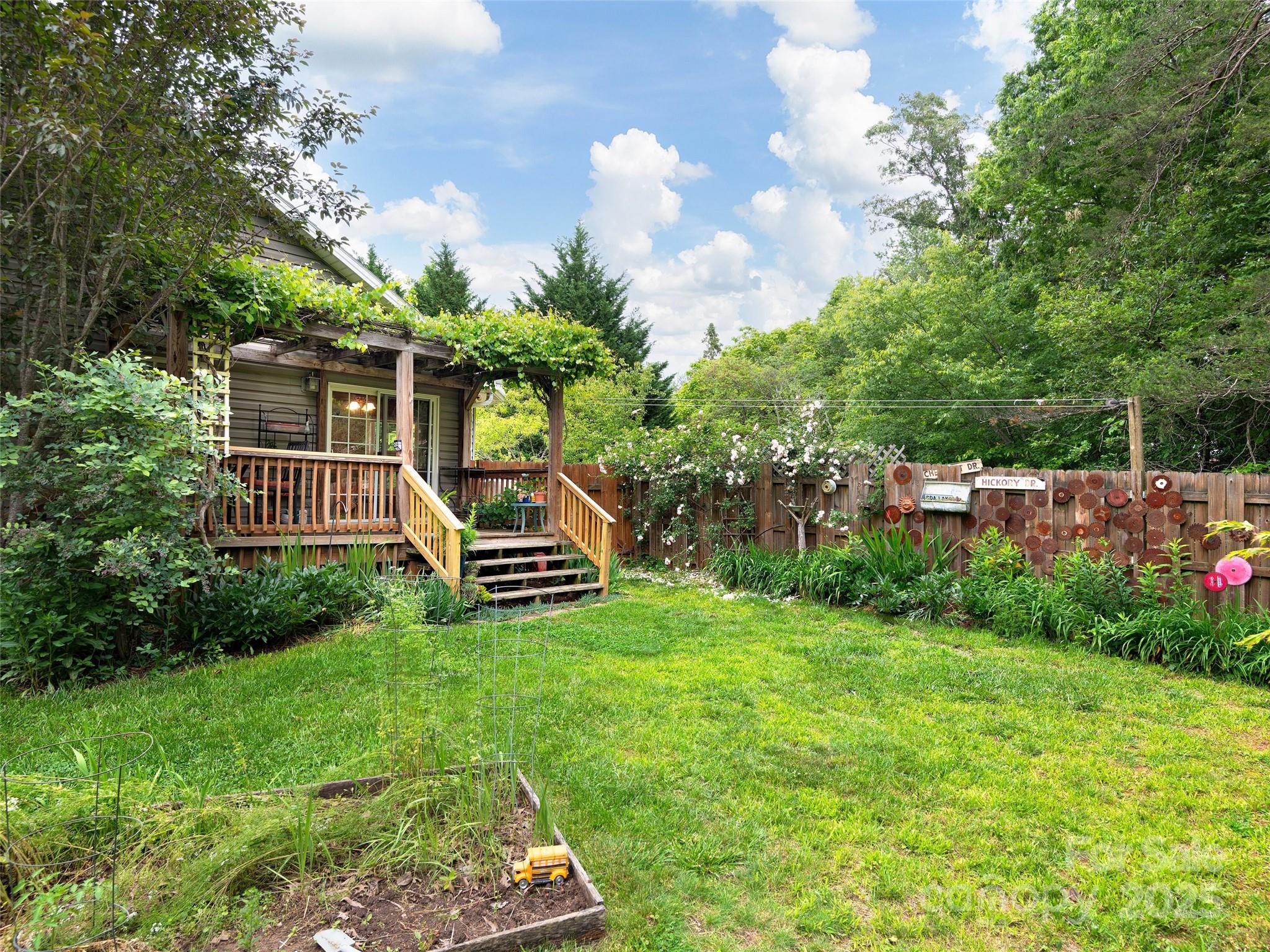 224 Old Haw Creek Road Property Photo 23