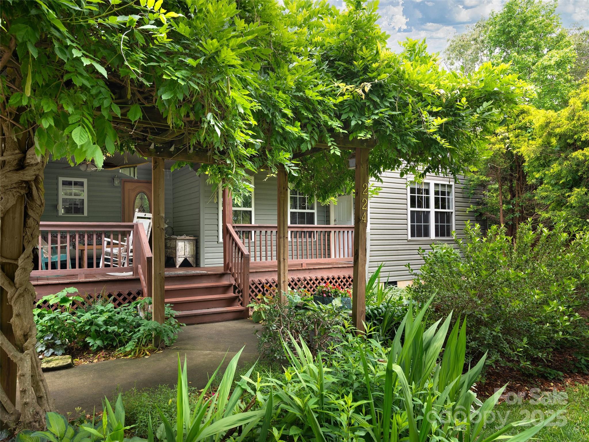 224 Old Haw Creek Road Property Photo 28