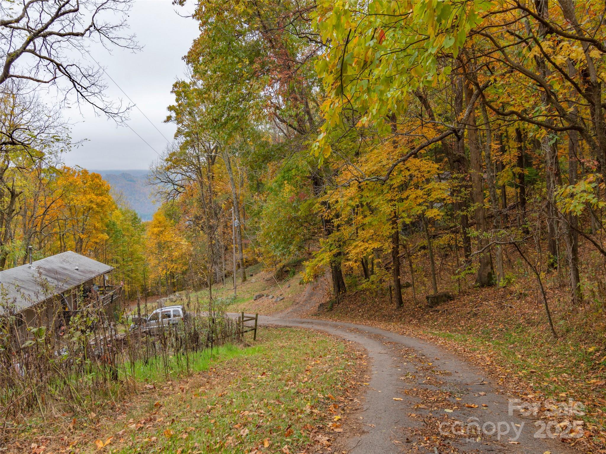000 Sleepy Hollow Lane 13 Property Photo 1