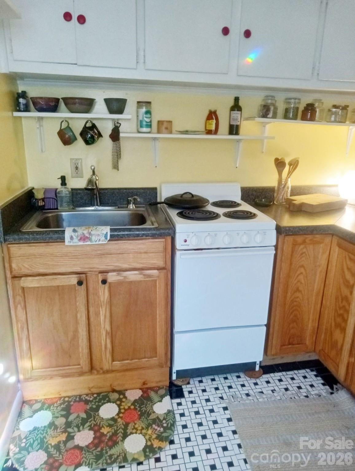 17 & 19 Hubbard Avenue Property Photo 23