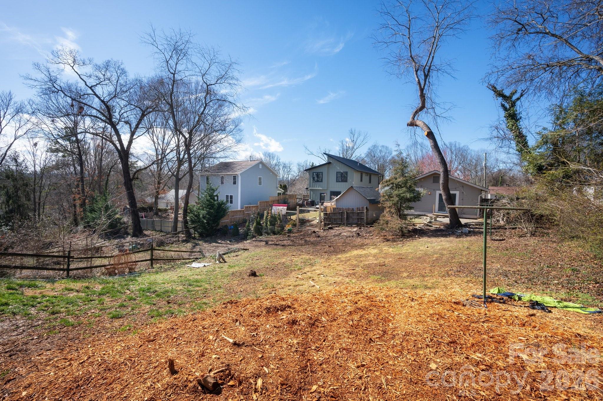 17 & 19 Hubbard Avenue Property Photo 37
