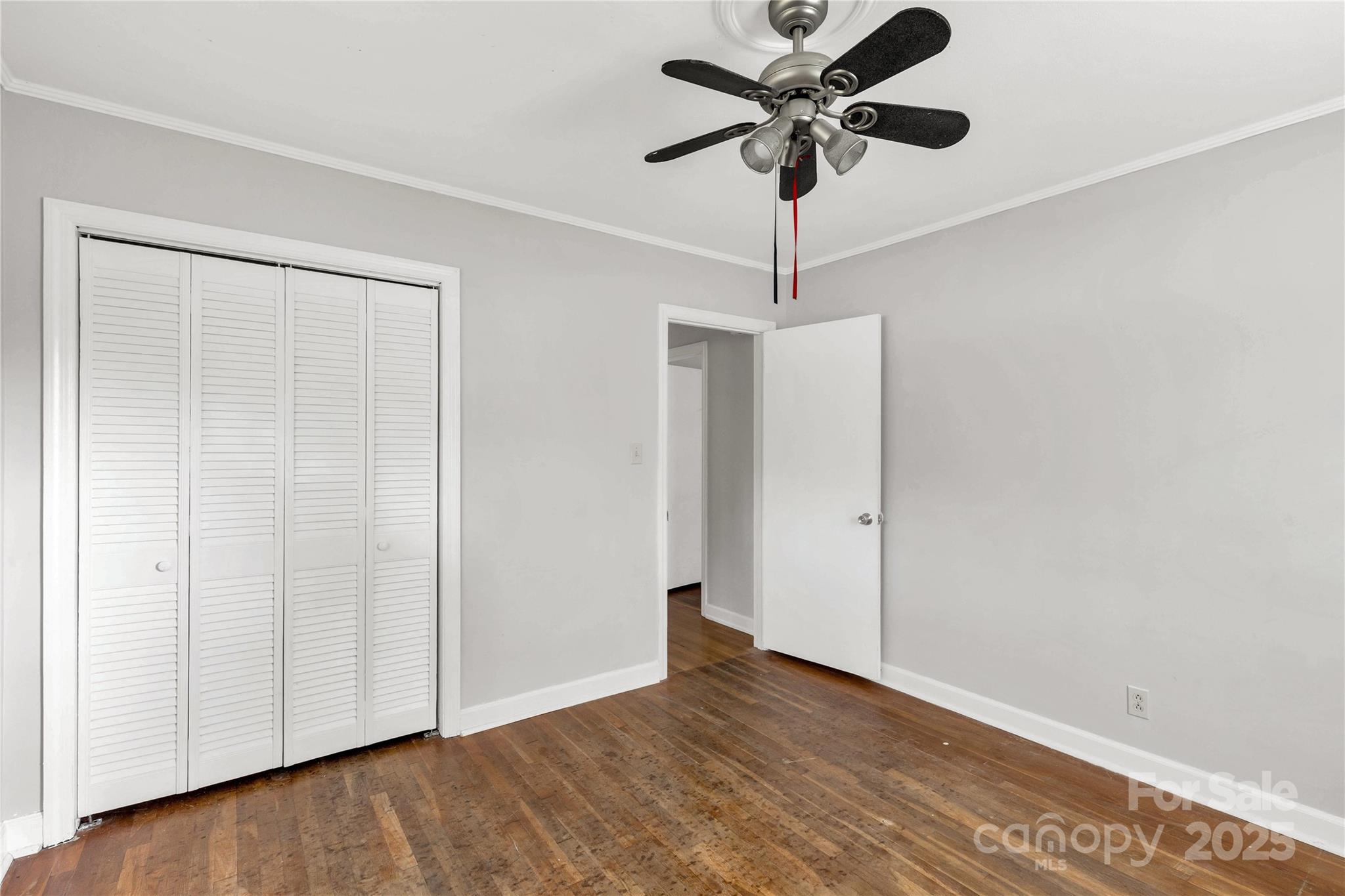 405 N Woodland Drive Property Photo 9