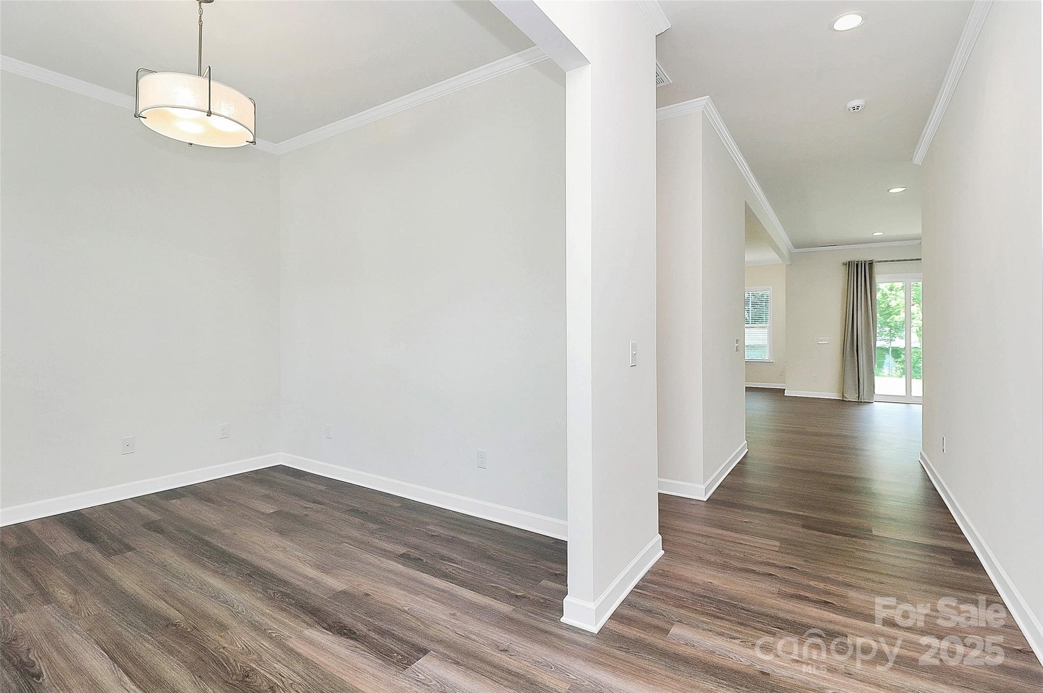 163 Crenshaw Place Property Photo 6