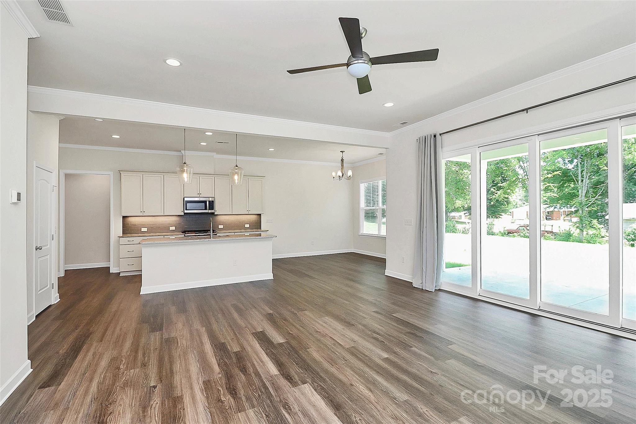 163 Crenshaw Place Property Photo 13