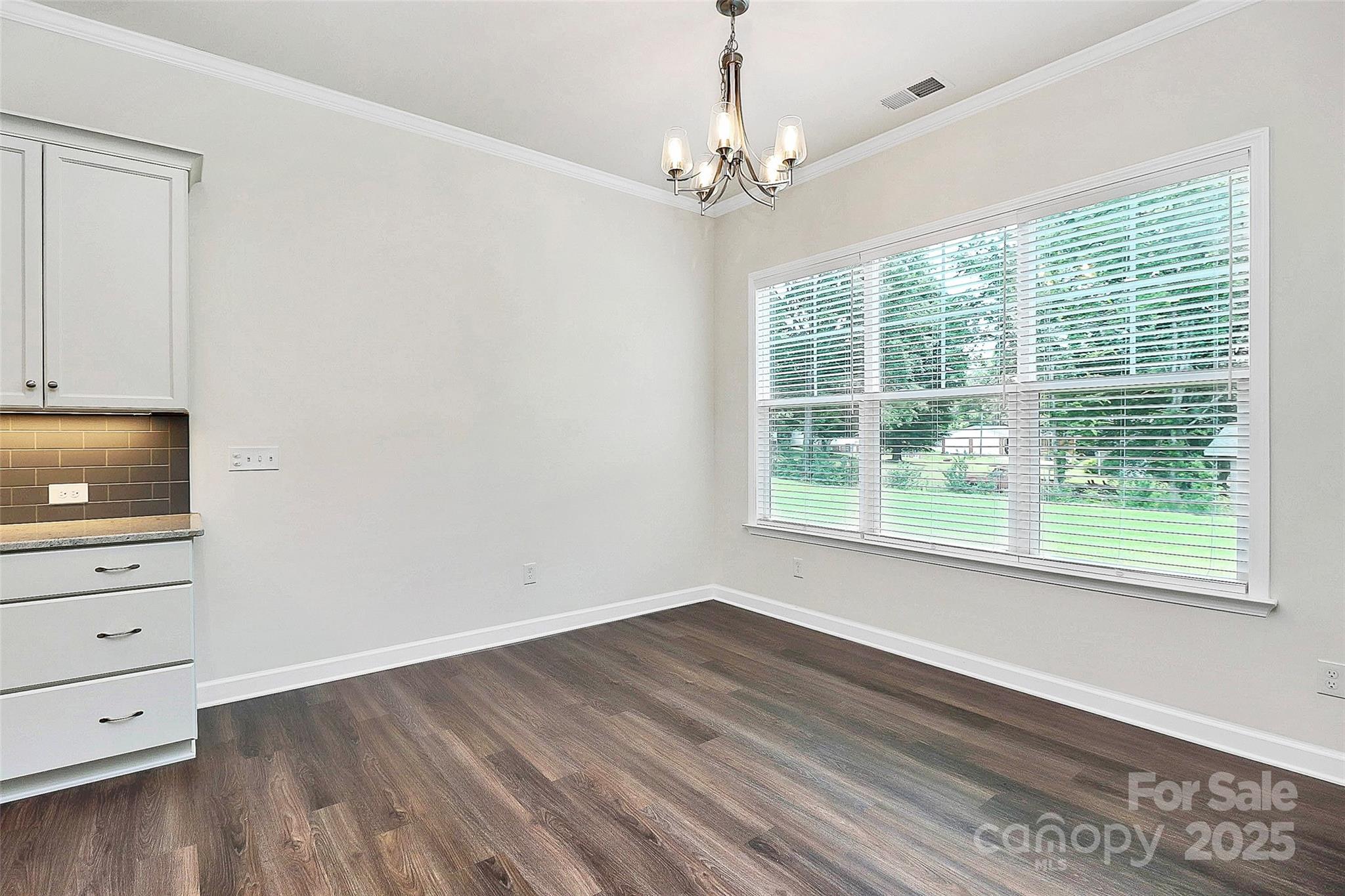 163 Crenshaw Place Property Photo 14