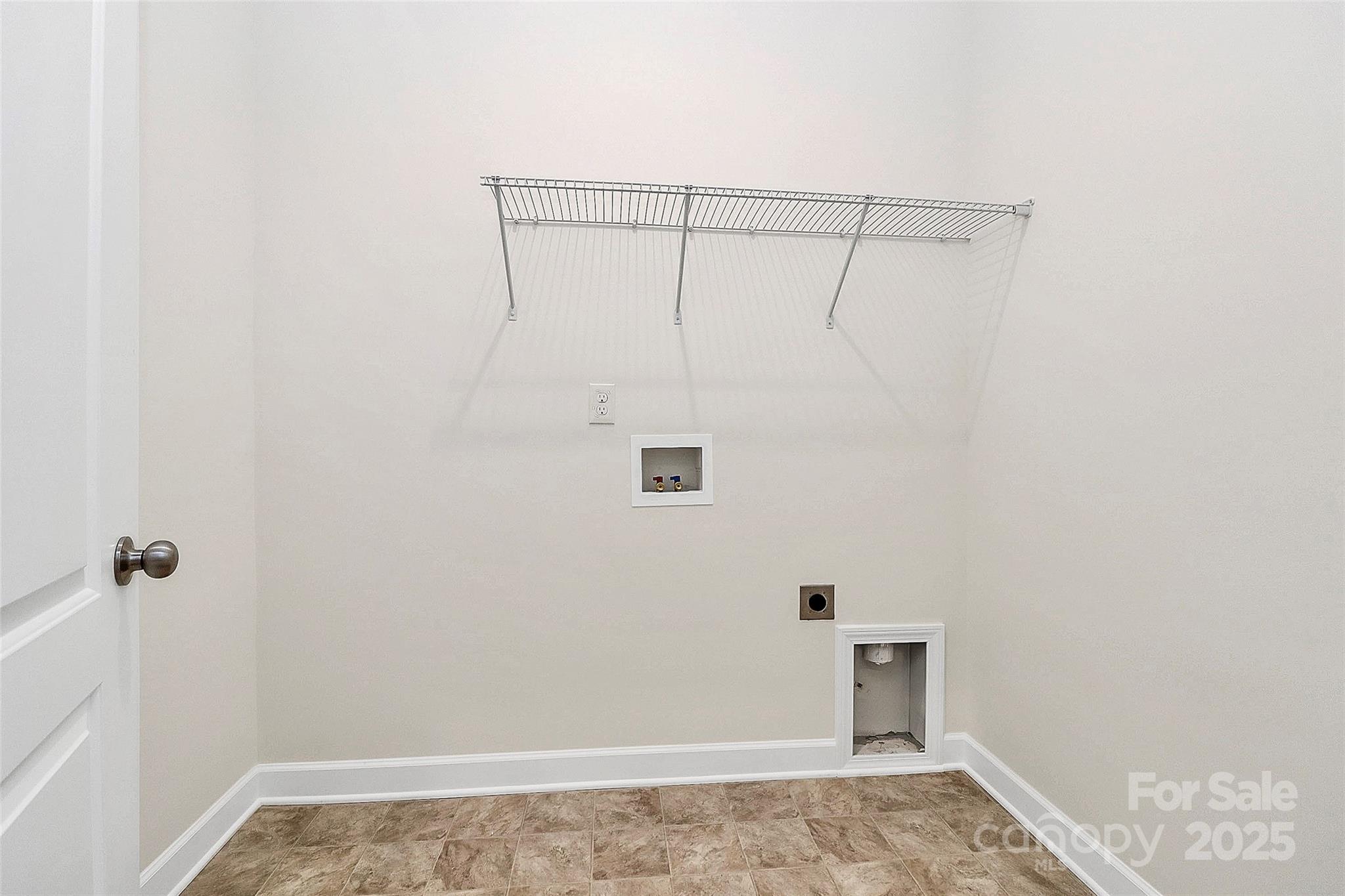 163 Crenshaw Place Property Photo 28